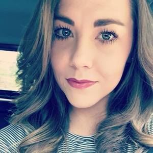 Meet your Posher, Holly